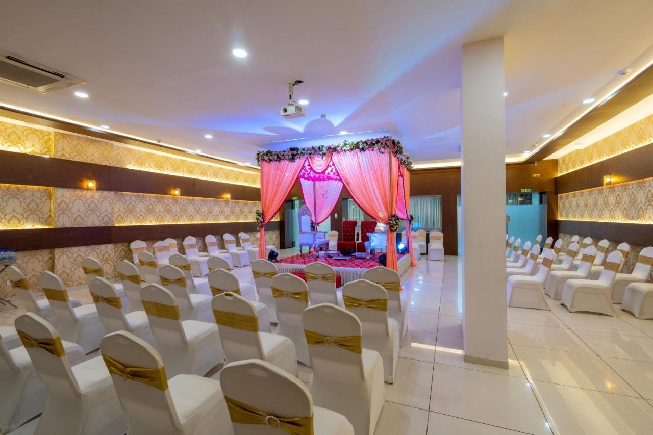 Jalashray Resort Nadiād Zewnętrze zdjęcie