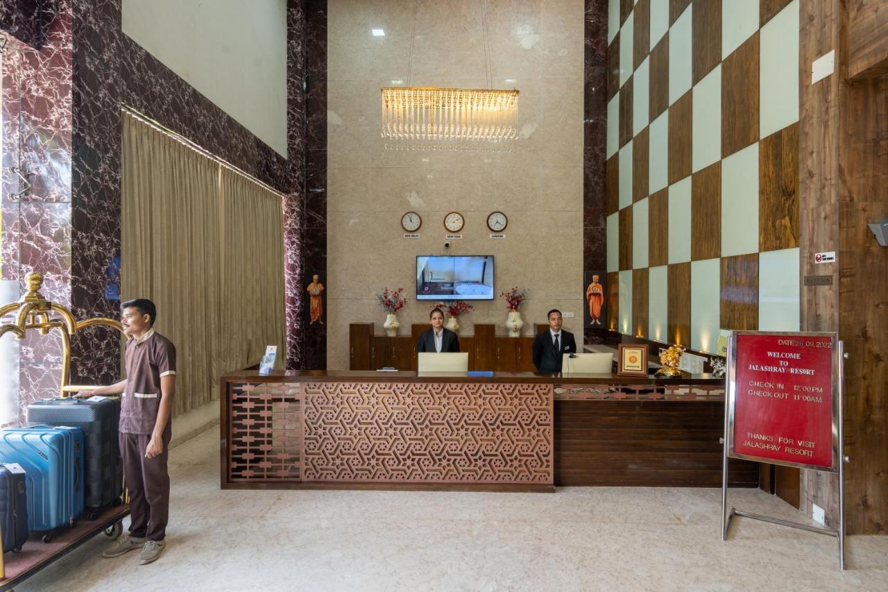 Jalashray Resort Nadiād Zewnętrze zdjęcie