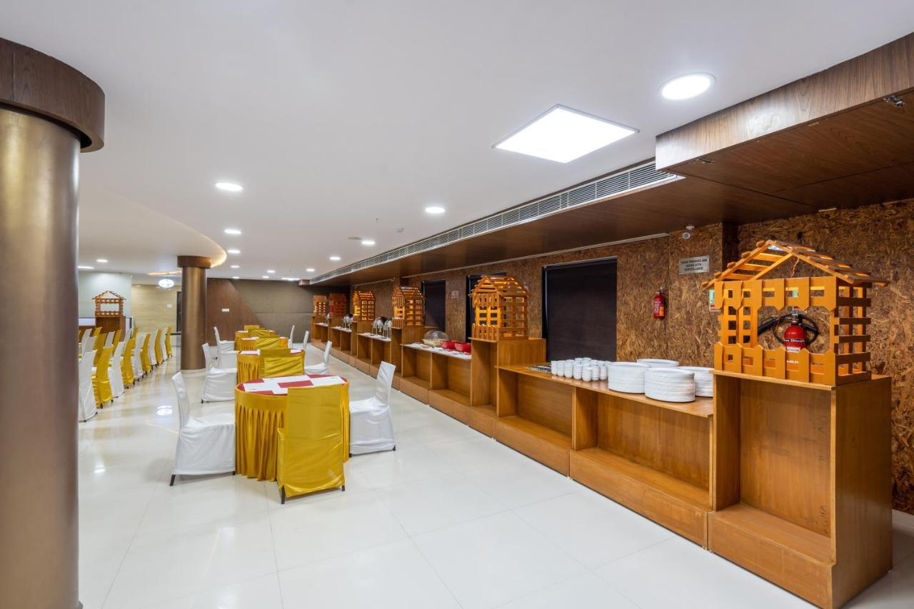Jalashray Resort Nadiād Zewnętrze zdjęcie