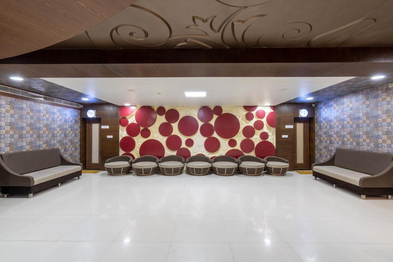 Jalashray Resort Nadiād Zewnętrze zdjęcie