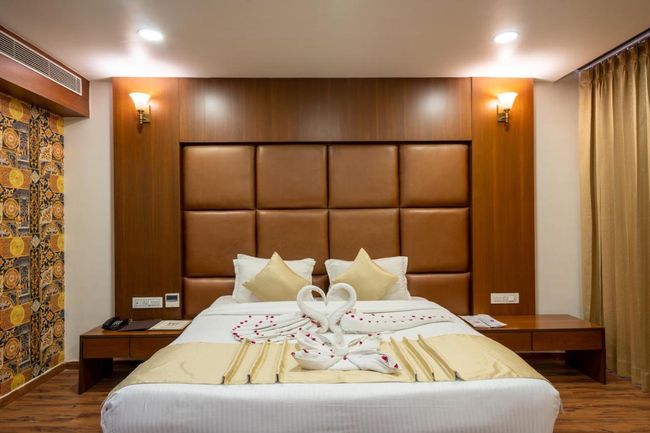 Jalashray Resort Nadiād Zewnętrze zdjęcie