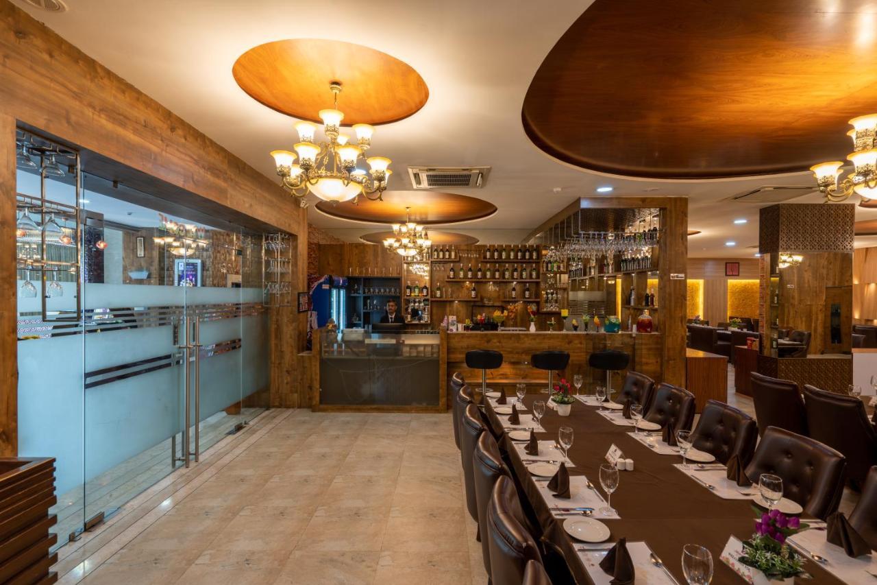 Jalashray Resort Nadiād Zewnętrze zdjęcie