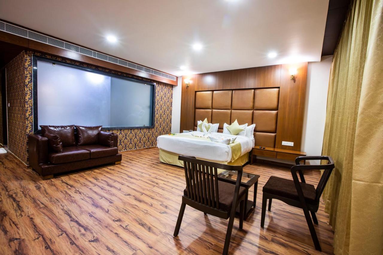 Jalashray Resort Nadiād Zewnętrze zdjęcie