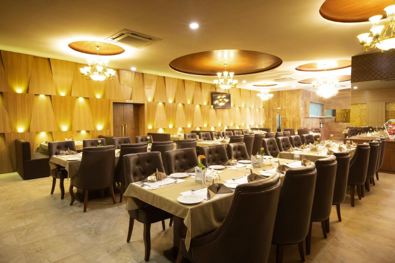 Jalashray Resort Nadiād Zewnętrze zdjęcie